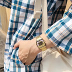 Casio LA680WGA-4C női digitális óra, arany, WR30, kvarc, acél szíj