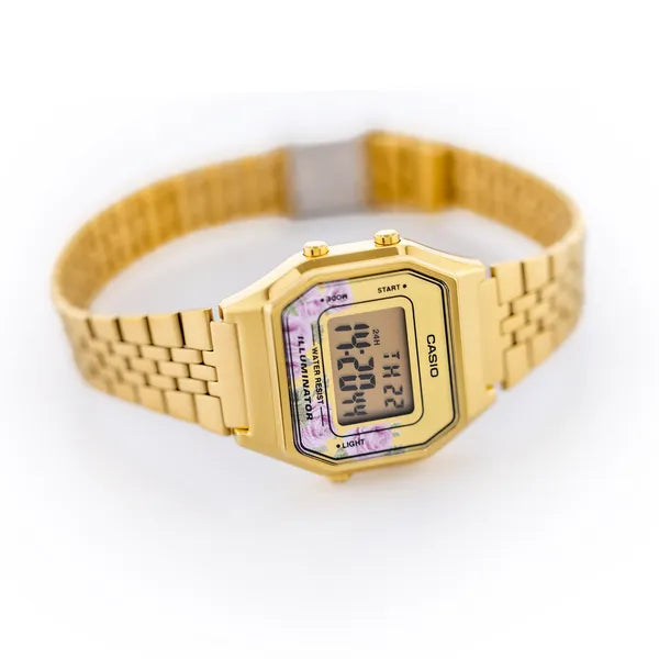 Casio LA680WGA-4C női digitális óra, arany, WR30, kvarc, acél szíj