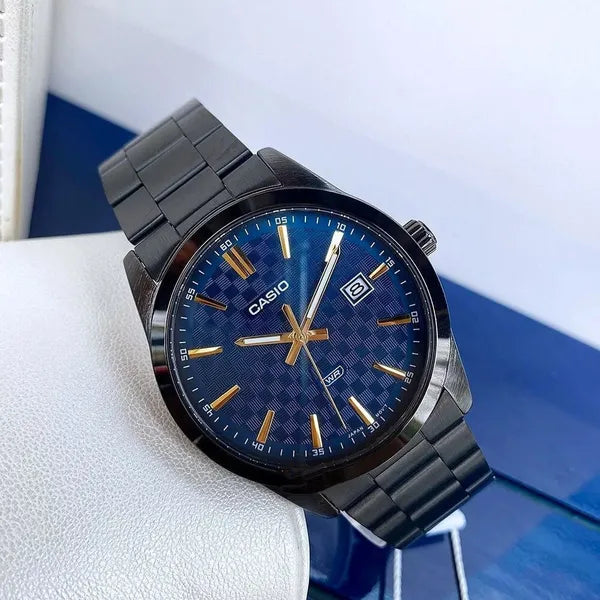 Casio MTP-VD03B-2A férfi karóra, kék számlap, acél fekete szíj, WR50