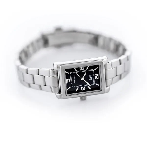 Casio női karóra LTP-1234DD-1A, téglalap tok, acél szíj, fekete, WR30
