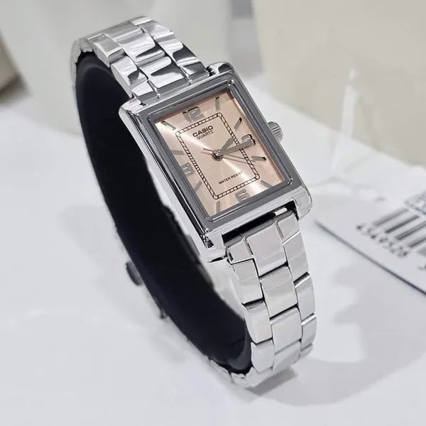 Casio LTP-1234DD-4A női karóra, téglalap tok, rózsaszín számlap, acél, WR30