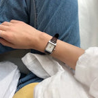 Casio LTP-V007L-7E2 női karóra, téglalap tok, barna bőrszíj, fehér számlap