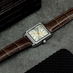 Casio LTP-V007L-9E női karóra, arany számlap, barna bőrszíj, WR30