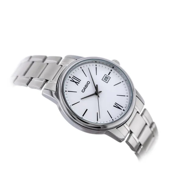 Casio férfi karóra MTP-V002D-7B3, ezüst acél, fehér számlap, WR30, 44 mm, dátum