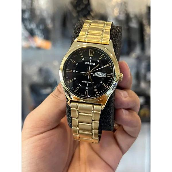 Casio MTP-V006G-1C férfi karóra, arany acél szíj, fekete számlap, 38 mm
