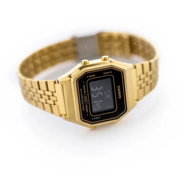 Casio Vintage LA680WGA-1B női karóra, arany, digitális, WR30, dobozzal