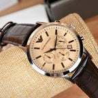 Emporio Armani AR2433 férfi kronográf karóra, bőr szíj, WR50, 43 mm