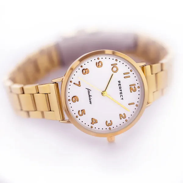 Női karóra rózsaarany fémszíjjal, Miyota kvarc, 3 ATM, ásványi üveg, 36 mm