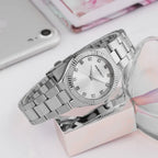 Perfect női karóra ezüst, fém szíj, 34 mm, kvarc, WR30, kristályok