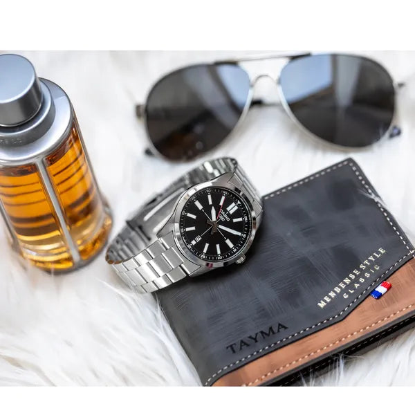 Casio MTP-VD02D-1E férfi karóra, fekete számlap, acél szíj, dátum, 41 mm, WR30