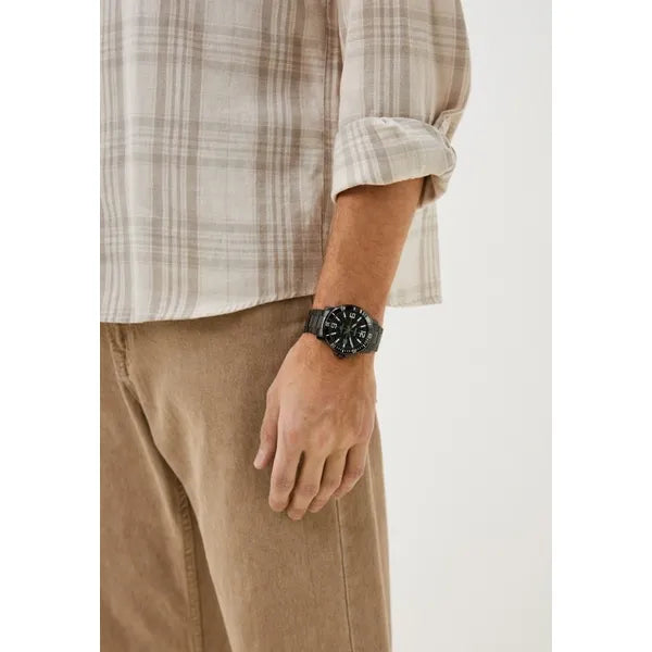 Casio MTP-VD01B-1B férfi karóra, fekete acél, WR50, dátumkijelző