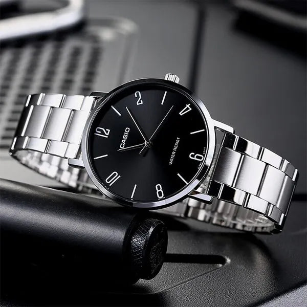 Casio MTP-VT01D-1B2 férfi karóra, fekete számlap, acél szíj, 40 mm, WR30