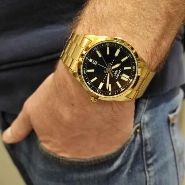 Casio MTP-VD02G-1E férfi karóra, arany acél, fekete számlap, 41 mm, 3 ATM