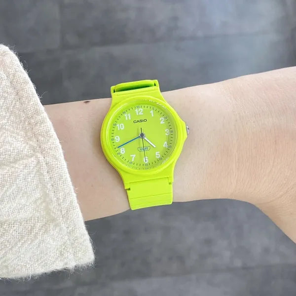 Casio női karóra LQ-24B-3BDF, zöld, 36 mm, kvarc, WR30, doboz