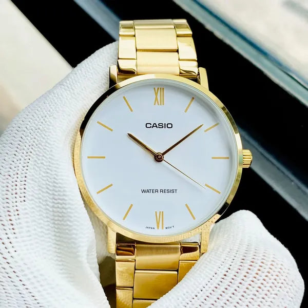 Casio MTP-VT01G-7B férfi karóra arany színű acél, fehér számlap, WR30, kvarc