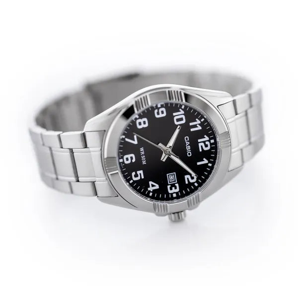 Casio MTP-1308D-1B férfi karóra, acél szíj, fekete számlap, WR50, 39 mm