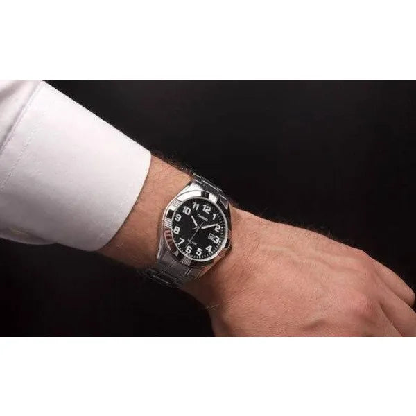 Casio MTP-1308D-1B férfi karóra, acél szíj, fekete számlap, WR50, 39 mm