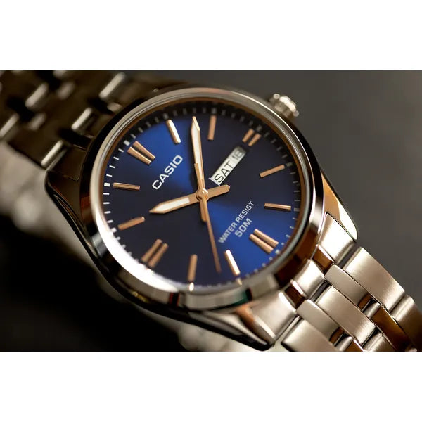 Casio MTP-1335D-2A2 férfi karóra, acél szíj, kék számlap, WR50, kvarc