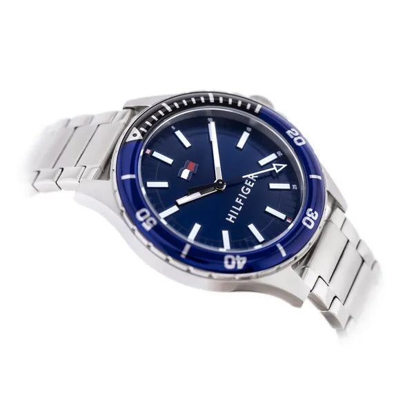 Tommy Hilfiger Logan 1792012 férfi karóra, acél szíj, kék számlap, 43 mm, WR50