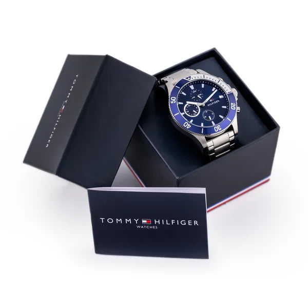 Tommy Hilfiger Larson 1791917 férfi kvarc karóra, kék számlap, acél szíj 46 mm