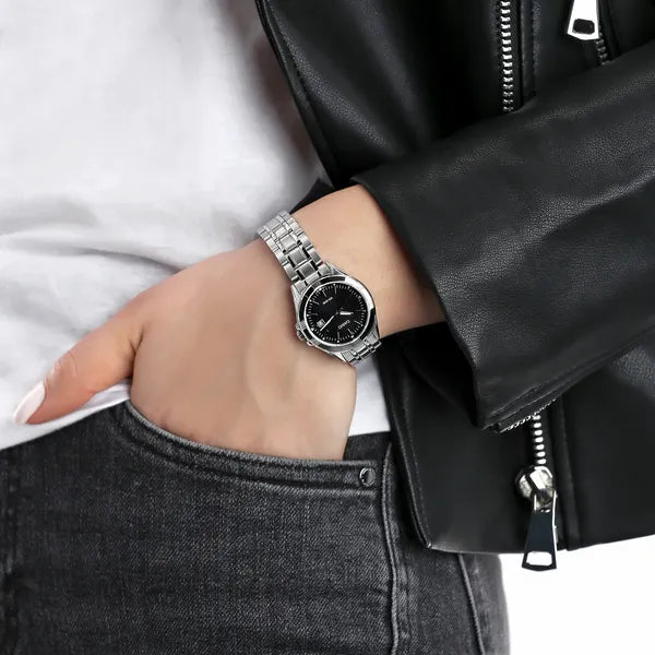 Casio LTP-1308D-1AVDF női karóra, fekete számlap, acél szíj, WR50