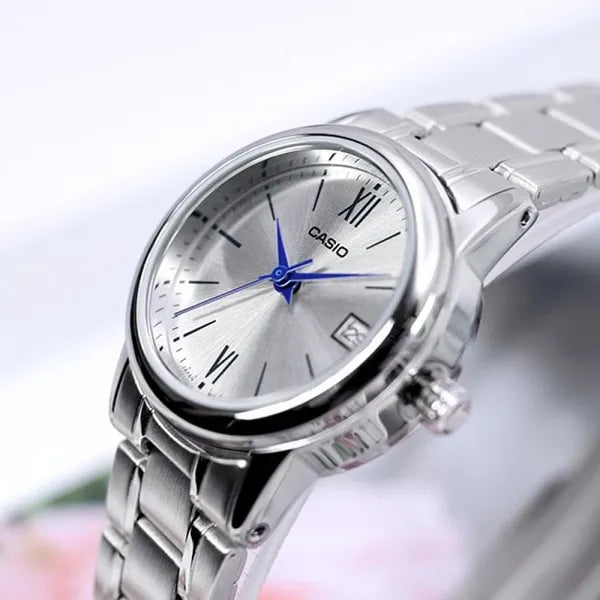 Casio női karóra LTP-V002D-7B3UDF, ezüst, acél, 25 mm, dátum, WR30