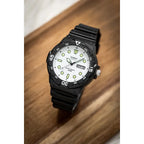 Casio MRW-200H-7EVEF férfi karóra, 44 mm, WR100, fehér számlap, díszdoboz