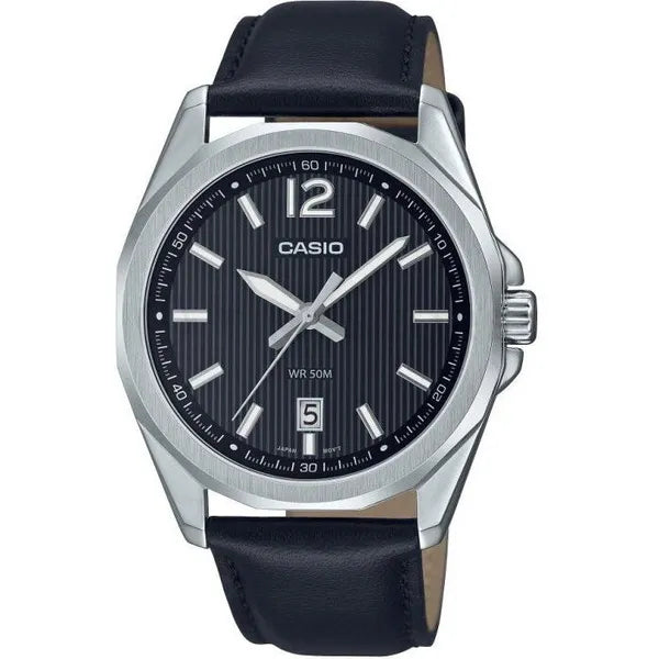 Casio MTP-E725L-1AVDF férfi karóra, fekete bőrszíj, ezüst tok WR50 díszdobozzal