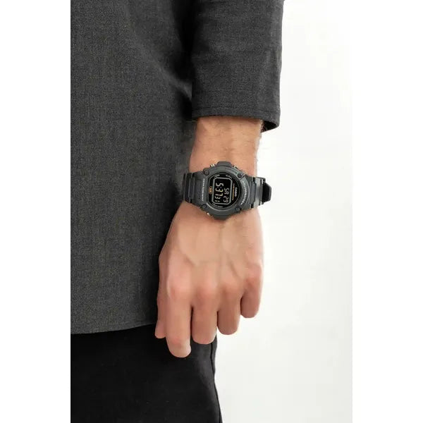 Casio W-219H-8BVEF férfi digitális karóra, fekete, WR50, LED, díszdoboz