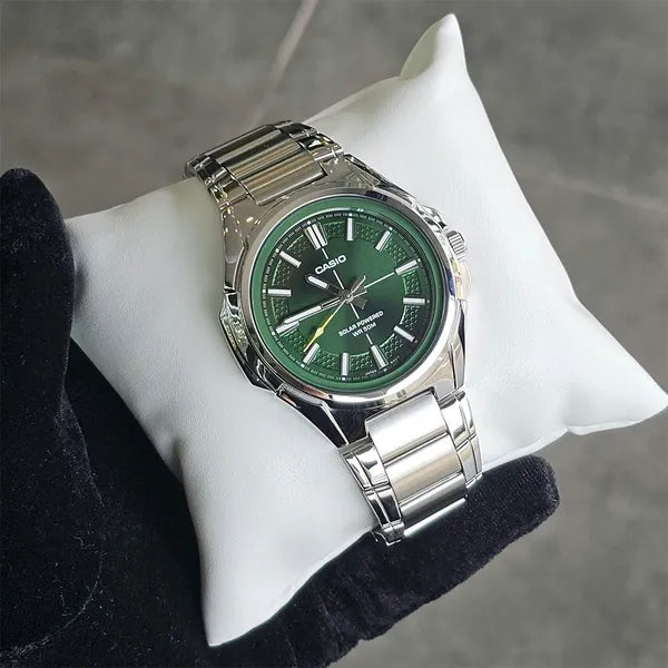 Casio MTP-RS100D-3A férfi karóra, napelemes, acél, zöld, WR50