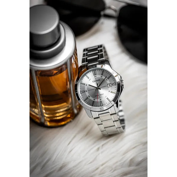 Casio MTP-V004D-7CUDF férfi karóra, ezüst, acél szíj, dátum, WR30