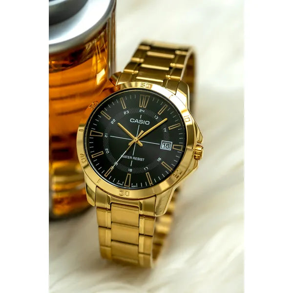 Casio férfi karóra MTP-V004G-1CUDF, aranyszínű acél, fekete számlap, 42 mm, WR30