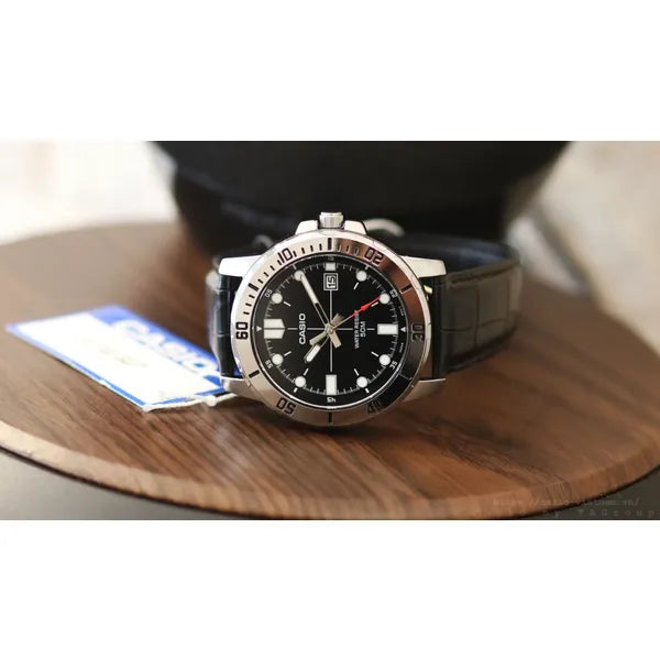 Casio MTP-VD01L-1EV férfi karóra, fekete bőr, 44 mm, WR50, dátum