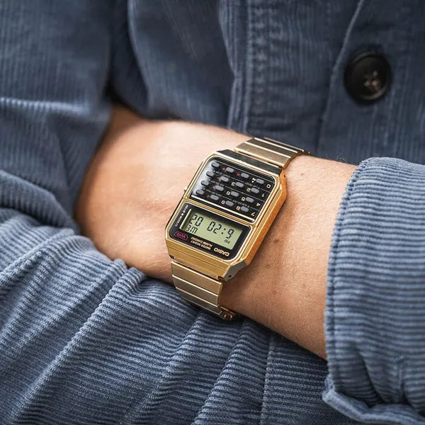 Casio CA-500WEG-1AEF férfi kalkulátoros digitális óra, arany acél, WR30