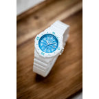Casio LRW-200H-2CVDF női karóra, kvarc, 39 mm, WR100, fehér/kék + díszdoboz