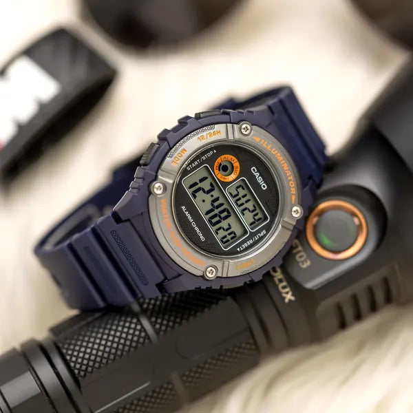 Casio W-216H-2BVDF férfi digitális karóra, sötétkék, WR50, dobozzal