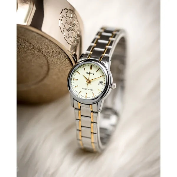 Casio LTP-V002SG-9A női karóra, kvarc, 31 mm, acél, WR30, arany számlap