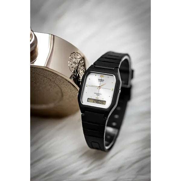 Casio AW-48HE-7AVDF női karóra, analóg-digitális, fekete, WR50