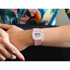 Casio W-218HC-4A uniszex digitális karóra, rózsaszín, WR50, LED, stopper