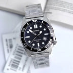 Casio MTD-135D-1A férfi karóra, fekete számlap, acél szíj, WR50, díszdobozzal