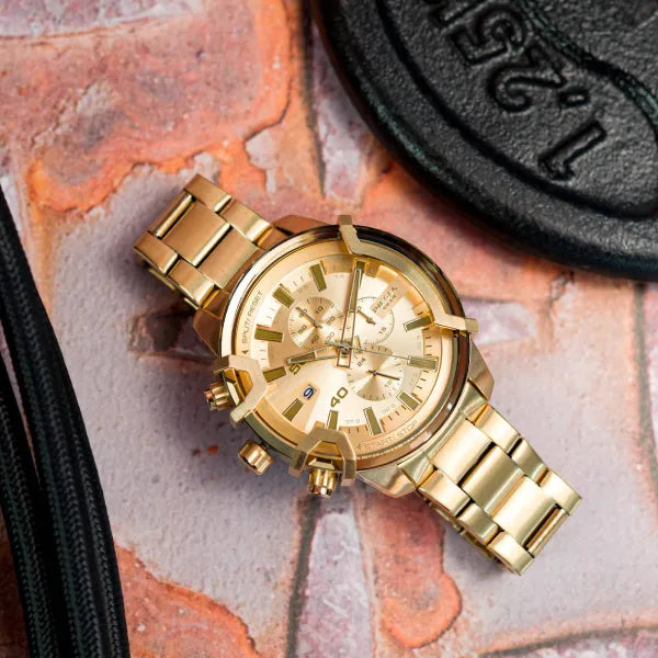 Diesel Griffed DZ4573 kronográf férfi karóra, aranyszínű acél, 48 mm, WR50