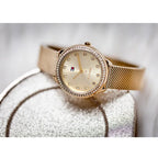Tommy Hilfiger Demi 1782699 női karóra, arany, 33 mm, acél, kvarc