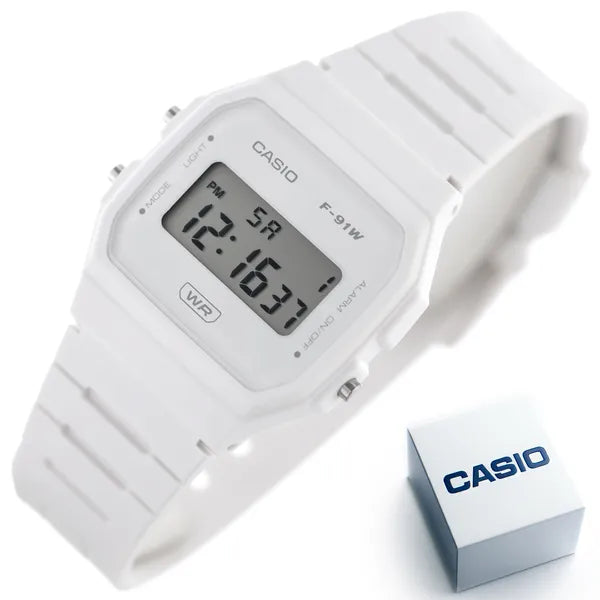 Casio F-91WB-7A férfi digitális karóra, fehér, 38 mm, WR100, díszdoboz
