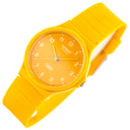 Casio MQ-24B-9B női karóra, narancssárga, 36 mm, kvarc, WR30, díszdobozzal
