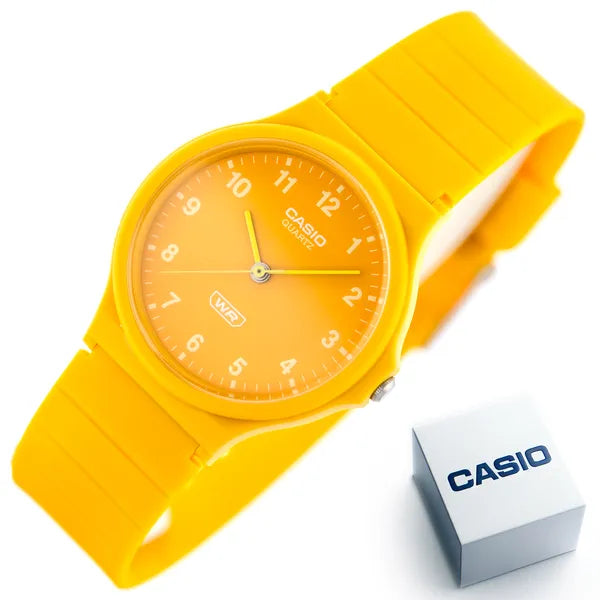 Casio MQ-24B-9B női karóra, narancssárga, 36 mm, kvarc, WR30, díszdobozzal