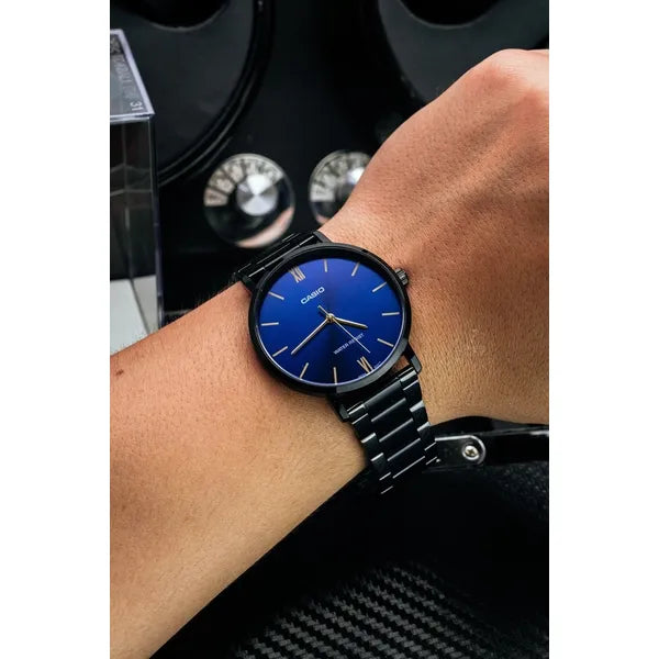 Casio férfi karóra MTP-VT01B-2B, 40 mm, kék számlap, fekete acél, WR30