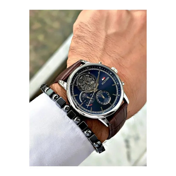 Tommy Hilfiger 1710629 férfi karóra, kék számlap, barna bőr szíj, 44 mm, kvarc