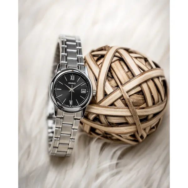 Casio női karóra LTP-V002D-1B3UDF, fekete számlap, acél szíj, dátum, WR30