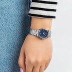 Casio LTP-V002D-2B3UDF női karóra, ezüst acélszíj, kék számlap, WR30