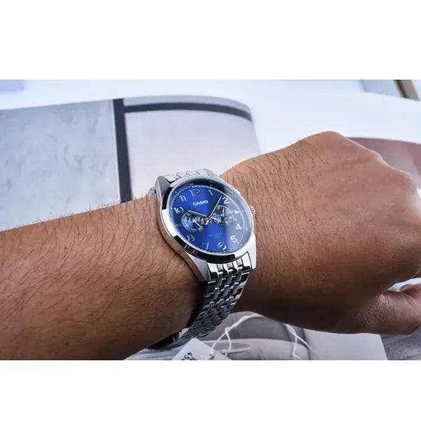 Casio MTP-E340D-2A férfi karóra, acél szíj, kék számlap, WR50, kvarc, díszdoboz